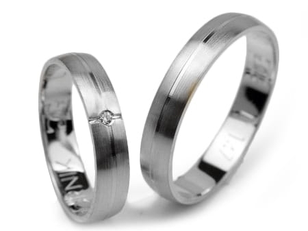Obrączki ślubne z białego złota półokrągłe z cyrkonią 4mm Lovely L147-b