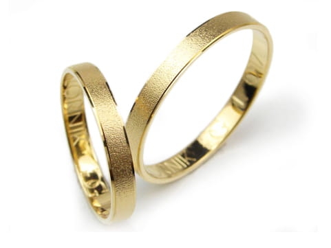Obrączki ślubne z żółtego złota 333 płaskie 3mm Lovely L017-333