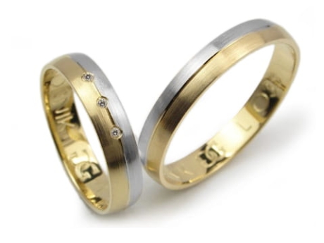 Przejdź do produktu Obrączki ślubne z żółtego złota 333 półokrągłe z cyrkoniami 4mm Lux L038