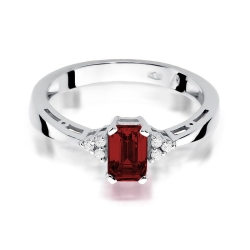 Pierścionek zaręczynowy z białego złota z granatem i diamentami 0,03ct Fire Of Love