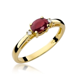 Pierścionek zaręczynowy z żółtego złota z rubinem i diamentami 0,03ct Fire Of Love