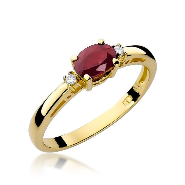 Pierścionek zaręczynowy z żółtego złota z rubinem i diamentami 0,03ct Fire Of Love