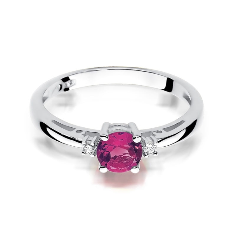 Pierścionek zaręczynowy z białego złota z rubinem i diamentami 0,03ct Fire Of Love