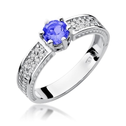 Pierścionek zaręczynowy z białego złota z tanzanitem i diamentami 0,08ct Fire Of Love
