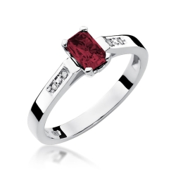 Pierścionek zaręczynowy z białego złota z rubinem i diamentami 0,04ct Fire Of Love