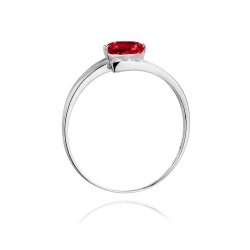 Pierścionek zaręczynowy z białego złota z rubinem i diamentami 0,05ct Fire Of Love