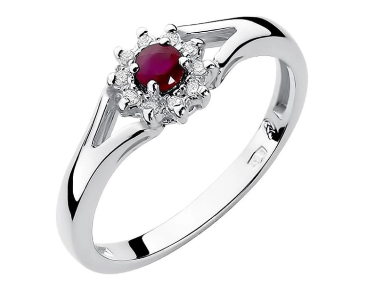 Pierścionek zaręczynowy z białego złota z rubinem i diamentami 0,09ct Fire Of Love