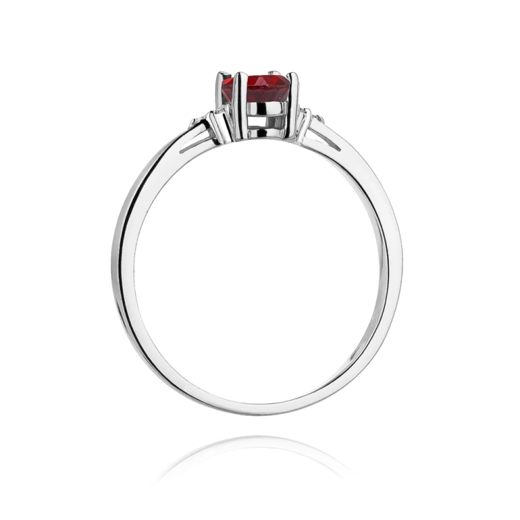Pierścionek zaręczynowy z białego złota z rubinem i diamentami 0,05ct Fire Of Love