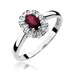 Pierścionek zaręczynowy z białego złota z rubinem i diamentami 0,07ct Fire Of Love