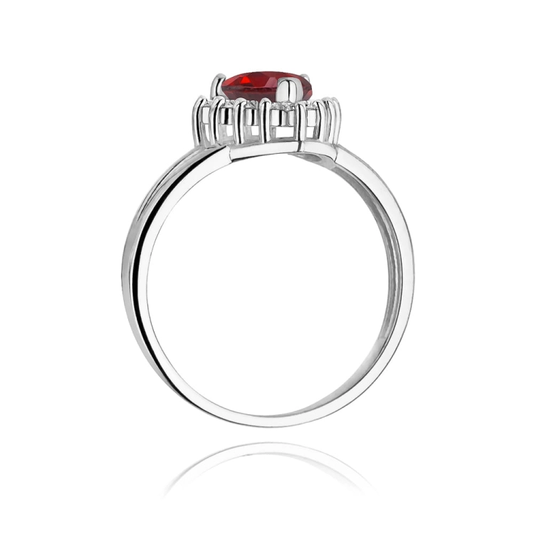 Pierścionek zaręczynowy z białego złota z rubinem i diamentami 0,12ct Fire Of Love