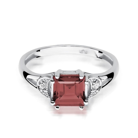 Przejdź do produktu Pierścionek zaręczynowy z białego złota z granatem i diamentami 0,06ct Fire Of Love 