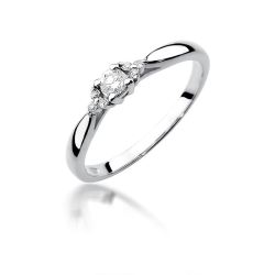 Pierścionek zaręczynowy z białego złota z diamentami 0,13ct Fire Of Love