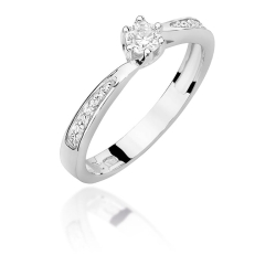 Pierścionek zaręczynowy z białego złota z diamentami 0,20ct Fire Of Love