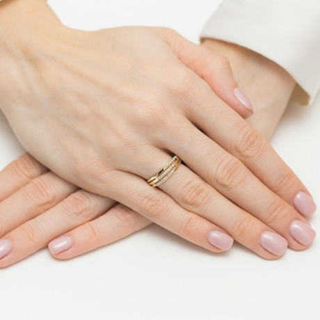 Przejdź do produktu Pierścionek zaręczynowy z żółtego złota z diamentami 0,15ct Fire Of Love 