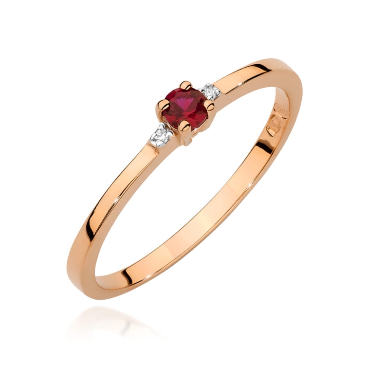 Pierścionek zaręczynowy z różowego złota z rubinem i diamentami 0,01ct Fire Of Love