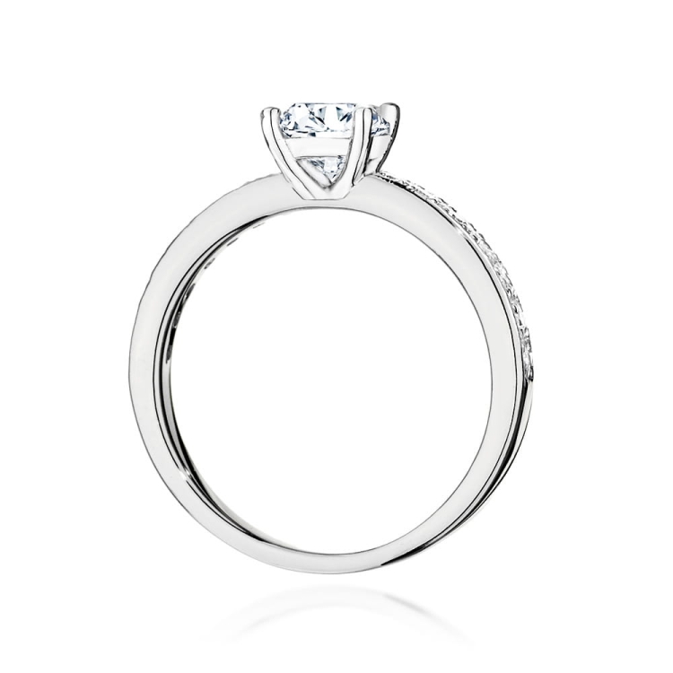 Pierścionek zaręczynowy z białego złota z centralnym diamentem 0,70ct Fire Of Love