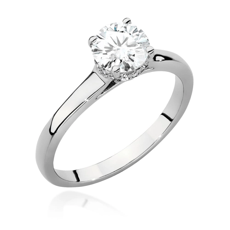 Pierścionek zaręczynowy z białego złota z centralnym diamentem 0,70ct Fire Of Love