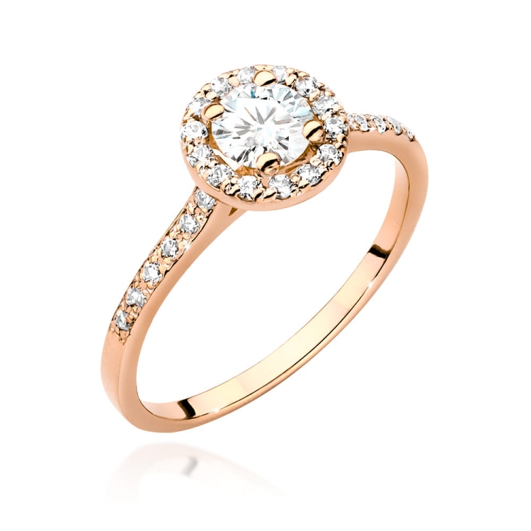 Pierścionek zaręczynowy z różowego złota z diamentem 0,50ct i bocznymi diamencikami Fire Of Love