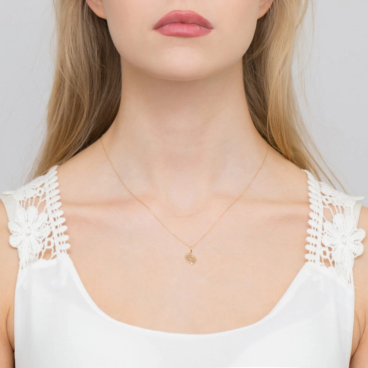 Zawieszka z żółtego złota 585 z diamentem 0,005ct stópki The Diamonds