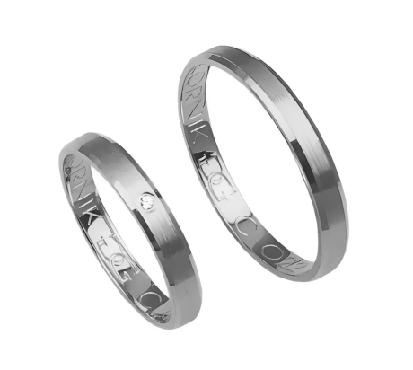 Przejdź do produktu Fazowane obrączki ślubne z białego złota 3mm Classic C022