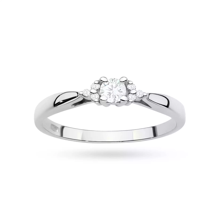 Pierścionek z białego złota, diament laboratoryjny 0,10ct