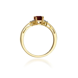 Pierścionek zaręczynowy z żółtego złota z granatem i diamentami 0,03ct Fire Of Love