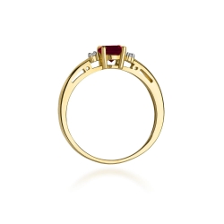 Pierścionek zaręczynowy z żółtego złota z granatem i diamentami 0,03ct Fire Of Love