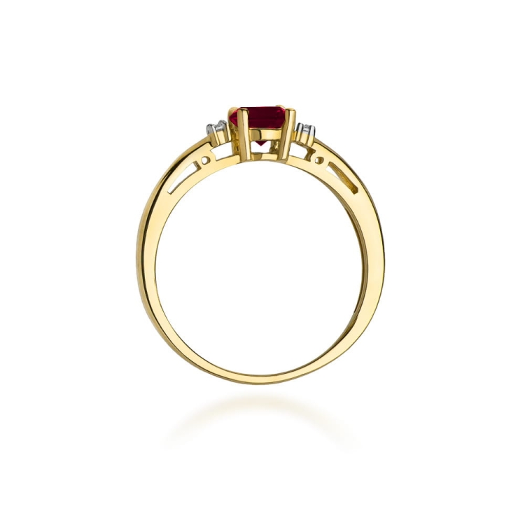 Pierścionek zaręczynowy z żółtego złota z granatem i diamentami 0,03ct Fire Of Love
