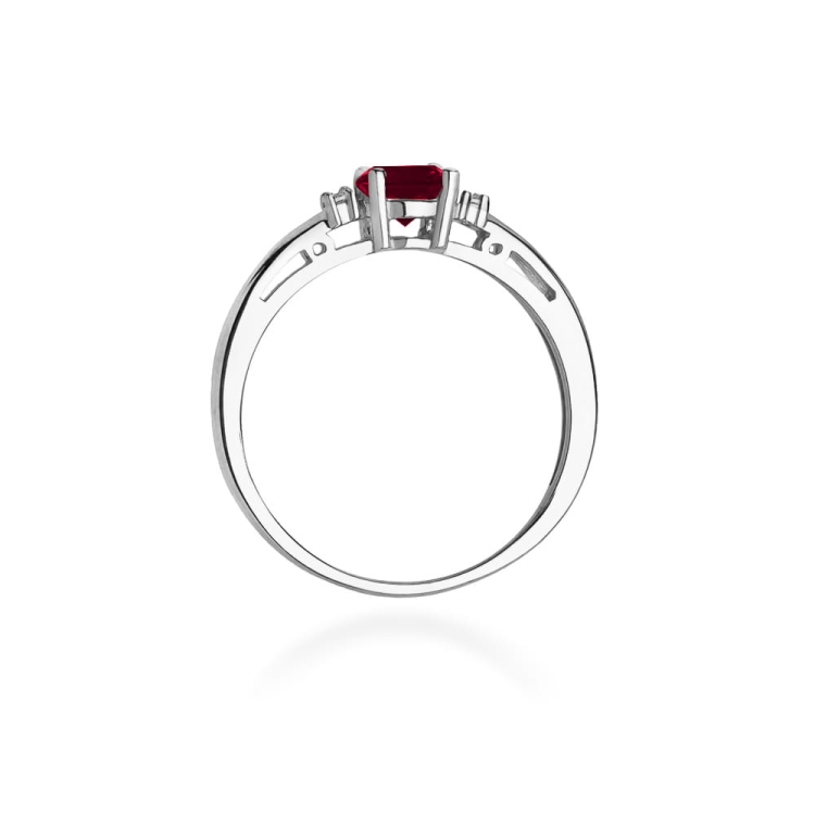 Pierścionek zaręczynowy z białego złota z granatem i diamentami 0,03ct Fire Of Love