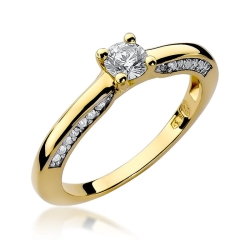 Pierścionek zaręczynowy z żółtego złota z diamentami 0,44ct Fire Of Love BW-09