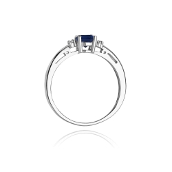 Pierścionek zaręczynowy z białego złota z szafirem i diamentami 0,03ct Fire Of Love BW-10-szafir
