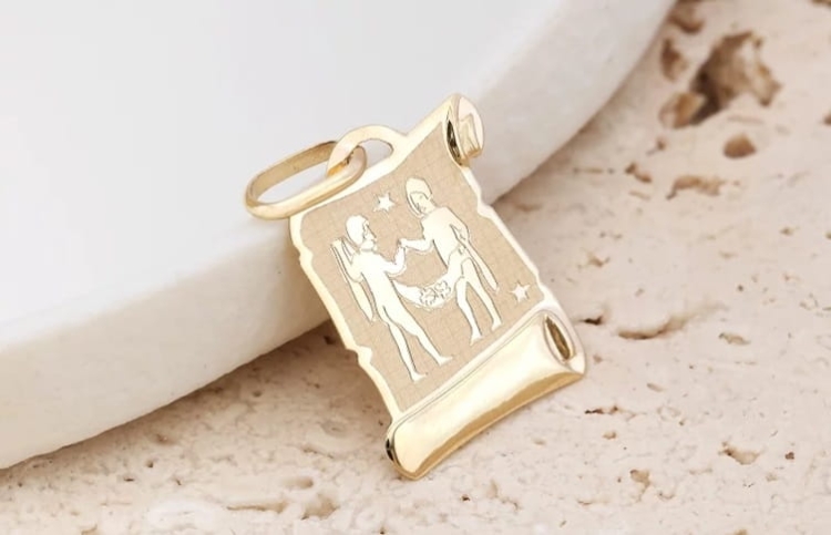 Zawieszka znak zodiaku bliźnięta na papirusie-585