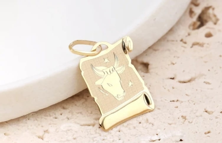 Zawieszka znak zodiaku byk na papirusie-585