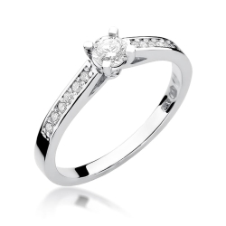 Pierścionek zaręczynowy z białego złota z diamentami 0,36ct Fire Of Love BW-52-b