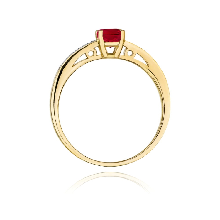 Pierścionek zaręczynowy z żółtego złota z rubinem i diamentami 0,05ct Fire Of Love BW-66-rubin