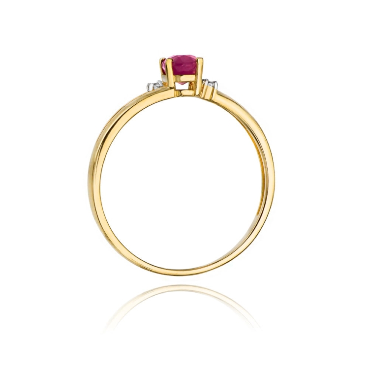 Pierścionek zaręczynowy z żółtego złota z rubinem i diamentami 0,03ct Fire Of Love BW-68-rubin