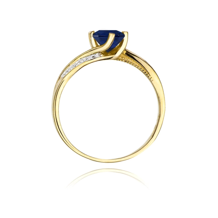Pierścionek zaręczynowy z żółtego złota z szafirem i diamentami 0,05ct Fire Of Love BW-84-szafir