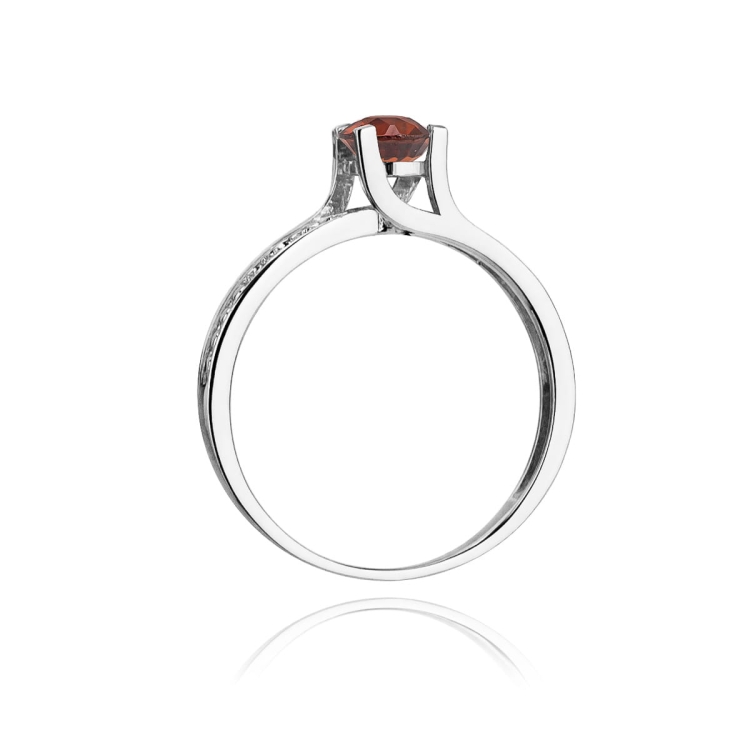 Pierścionek zaręczynowy z białego złota z granatem i diamentami 0,03ct Fire Of Love BW-106-granat-b