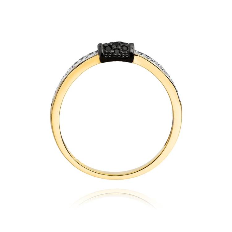 Pierścionek zaręczynowy z żółtego złota z czarnymi i białymi diamentami 0,14ct Fire Of Love BW-297-0,14ct