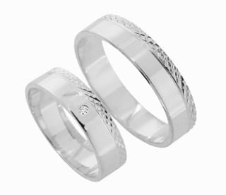 Obrączki ślubne z białego złota płaskie z cyrkonią 5mm Remember R019-b