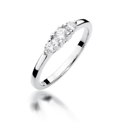 Pierścionek zaręczynowy z białego złota z diamentami 0,33ct Fire Of Love BW-377-b