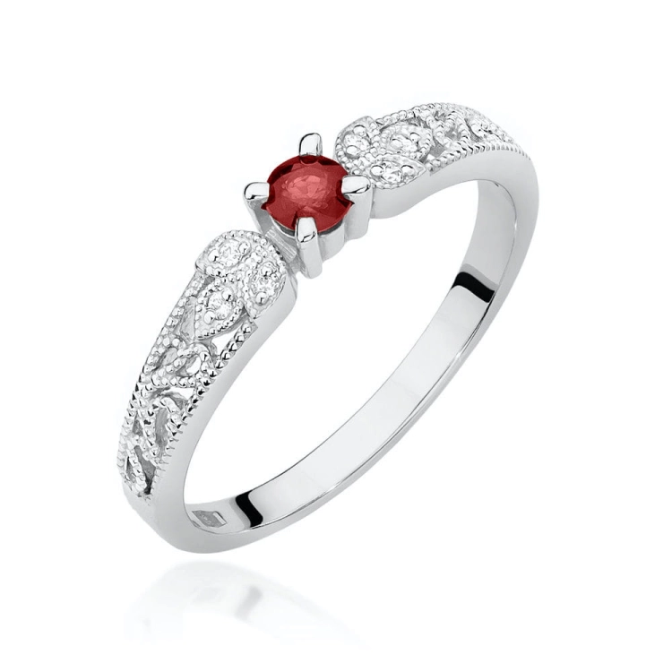 Pierścionek zaręczynowy z białego złota z rubinem i diamentami 0,03ct Fire Of Love BW-411-rubin-b