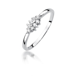 Pierścionek zaręczynowy z białego złota z diamentami 0,11ct Fire Of Love GW-427-b