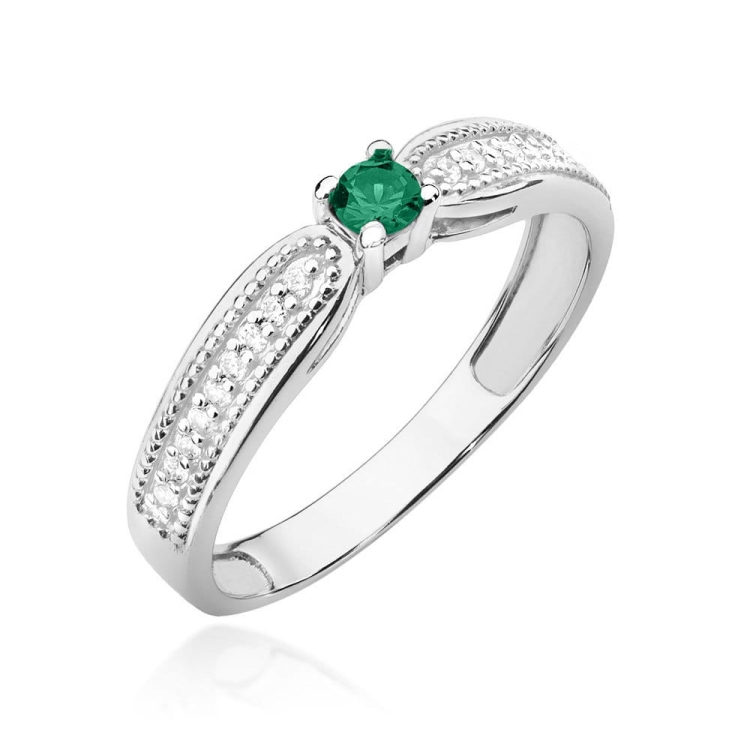 Pierścionek zaręczynowy z białego złota z szmaragdem i diamentami 0,09ct Fire Of Love BW-449-szmaragd-b