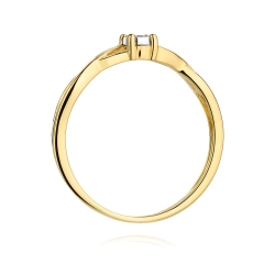 Pierścionek zaręczynowy z żółtego złota z diamentem 0,03ct Fire Of Love BW-370