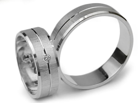 Obrączki ślubne z białego złota płaskie z cyrkonią 6mm Infinity  I002-b