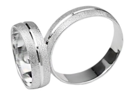 Przejdź do produktu Srebrne obrączki ślubne półokrągłe 5mm Silvery