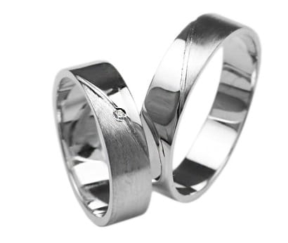 Srebrne obrączki ślubne płaskie z cyrkonią 6mm Silvery Sv016